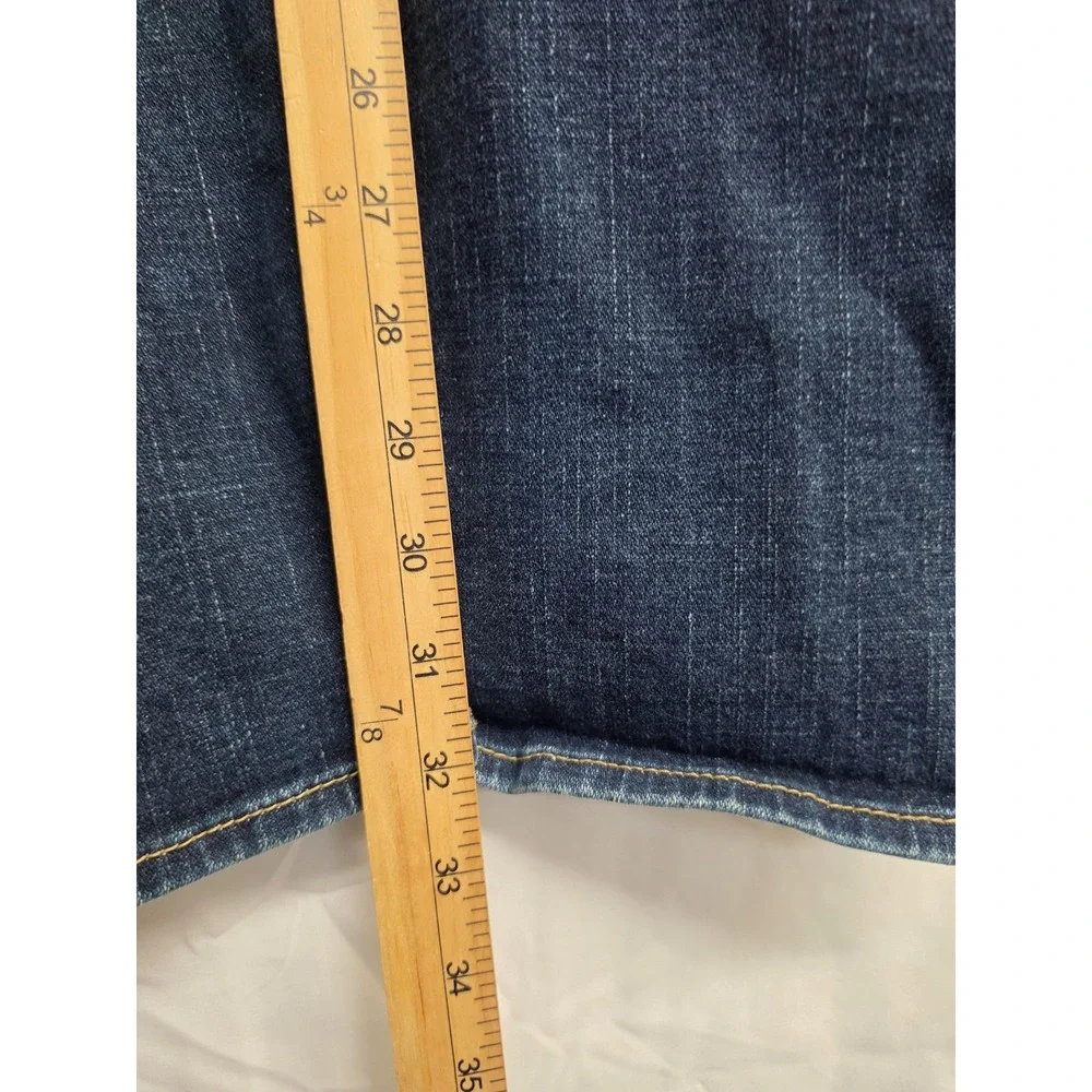 True Religion Johnny Jeans Mens 28x32 Blue Med Wash Straight Leg Made USA Denim